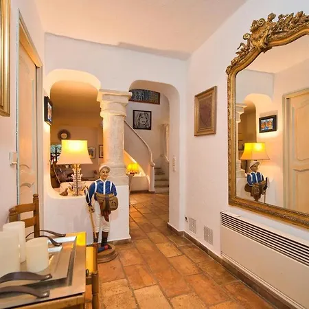 Provencal Sttropez Ramatuelle Pampelonne *