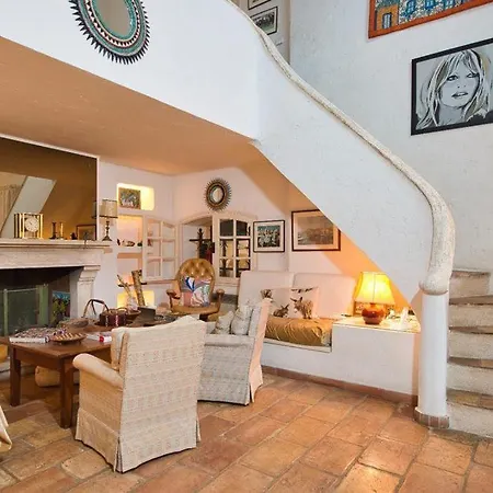 Provencal Sttropez Ramatuelle Pampelonne * Saint-Tropez