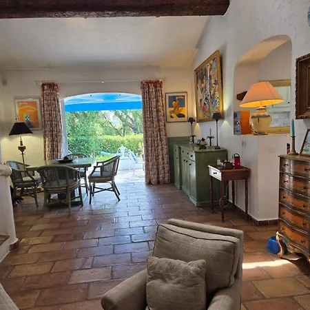 Provencal Sttropez Ramatuelle Pampelonne Saint-Tropez