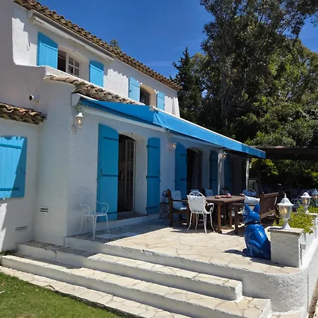 Provencal Sttropez Ramatuelle Pampelonne