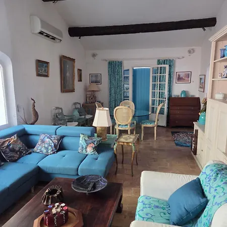 Provencal Sttropez Ramatuelle Pampelonne